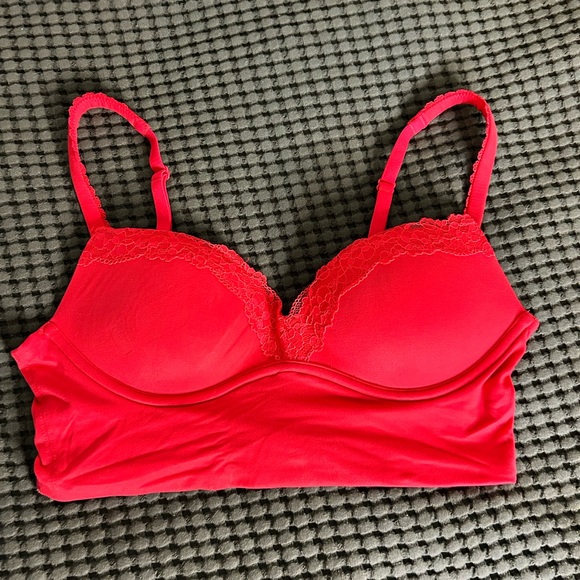 Victoria's Secret~32B Red Body‎ by Victoria Easy Push-up Lounge Bra - Picture 1 of 4